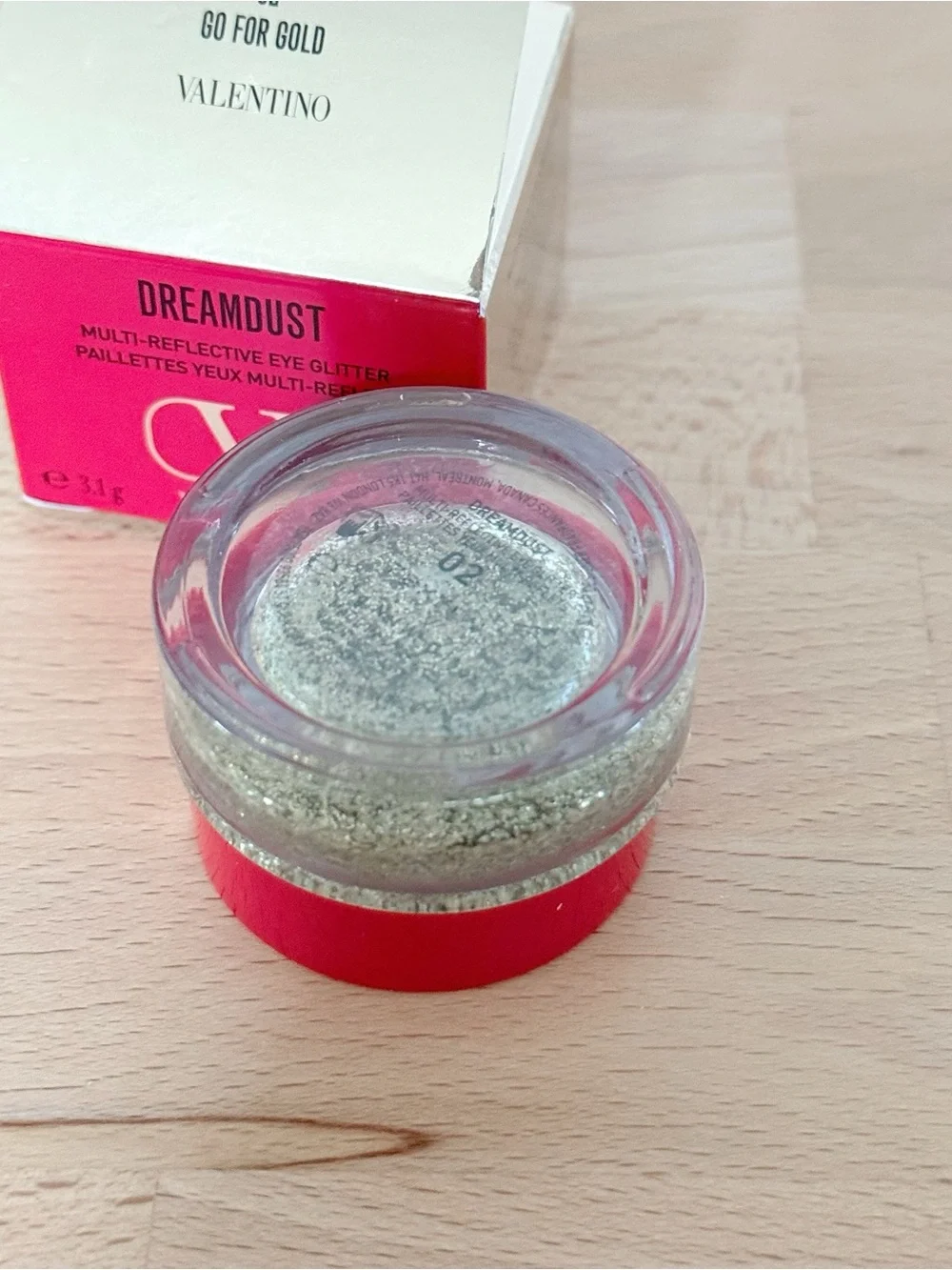 Valentino Dreamdust Multi-Reflective Eye Glitter in Gold and Silver